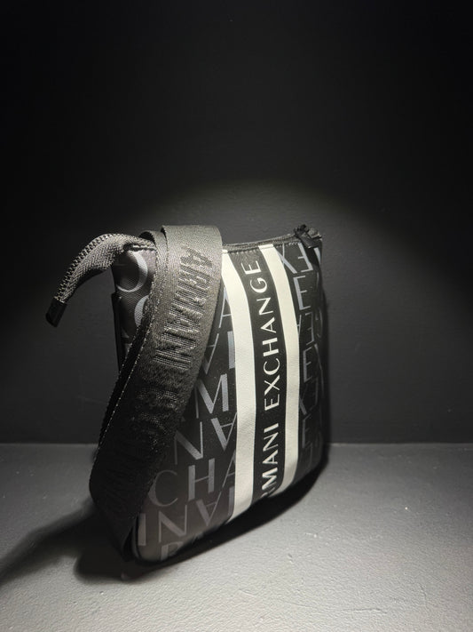 Armani Exchange Black Bag / Τσαντάκι Μαύρο