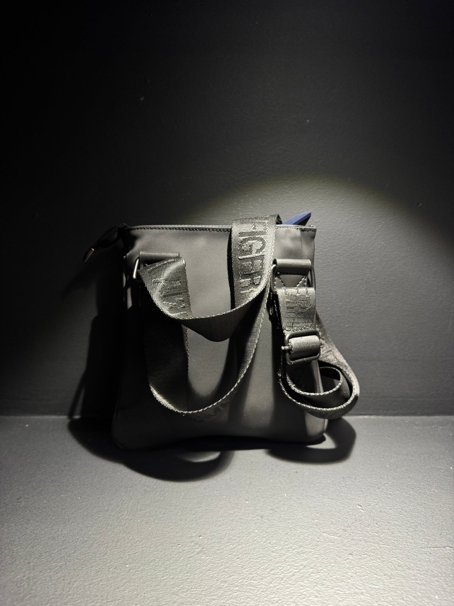 Tommy Hilfiger Leather Bag Black / Τσαντάκι Μαύρο