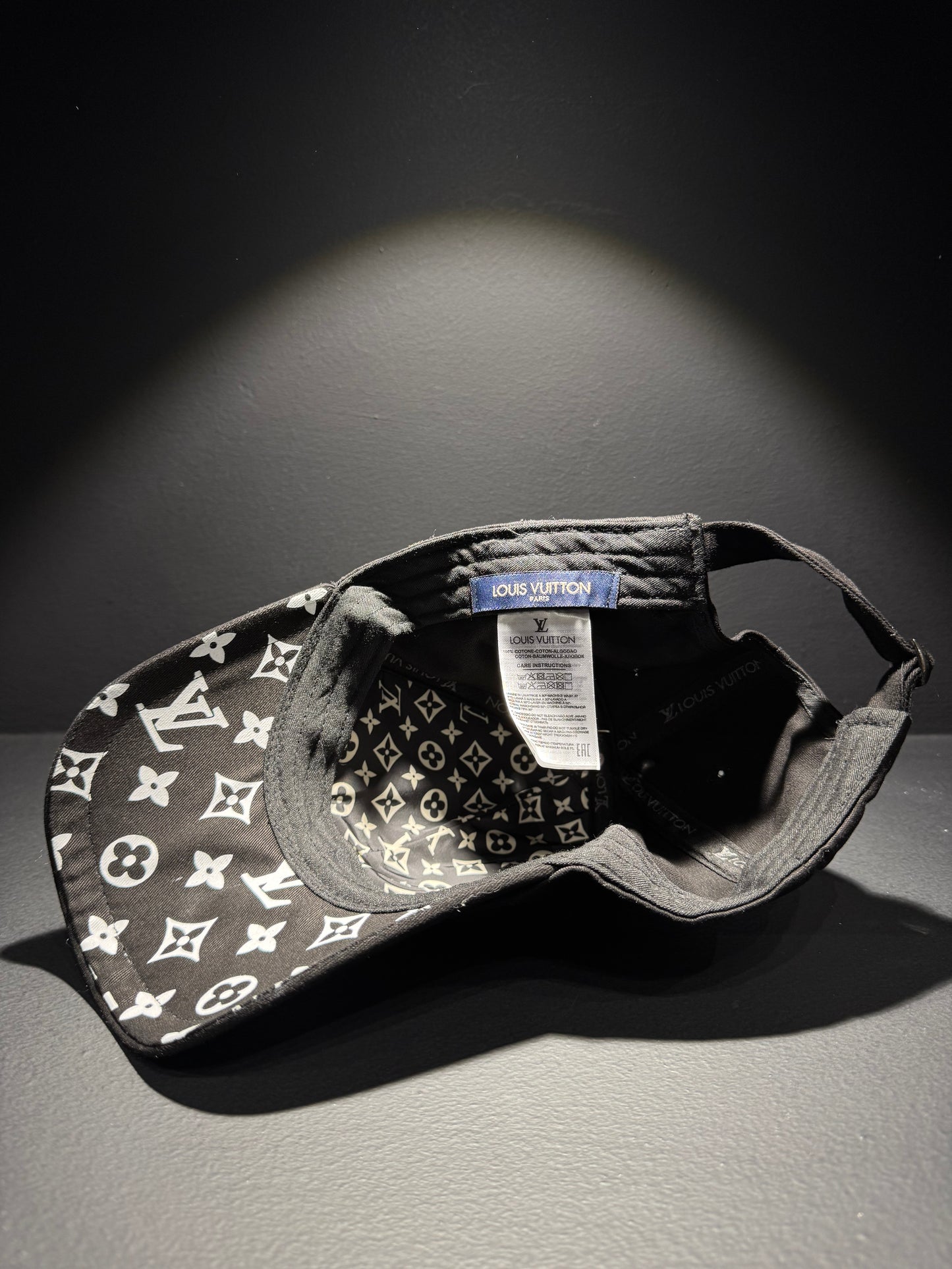 Louis Vuitton Καπέλο Μαύρο