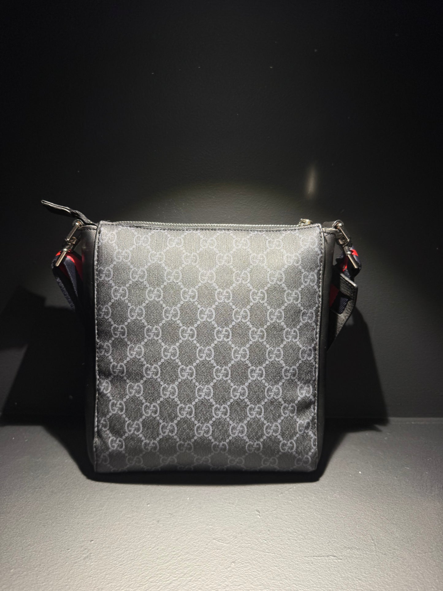 Gucci Black x Grey Bag / Τσαντάκι Μαύρο x Γκρι