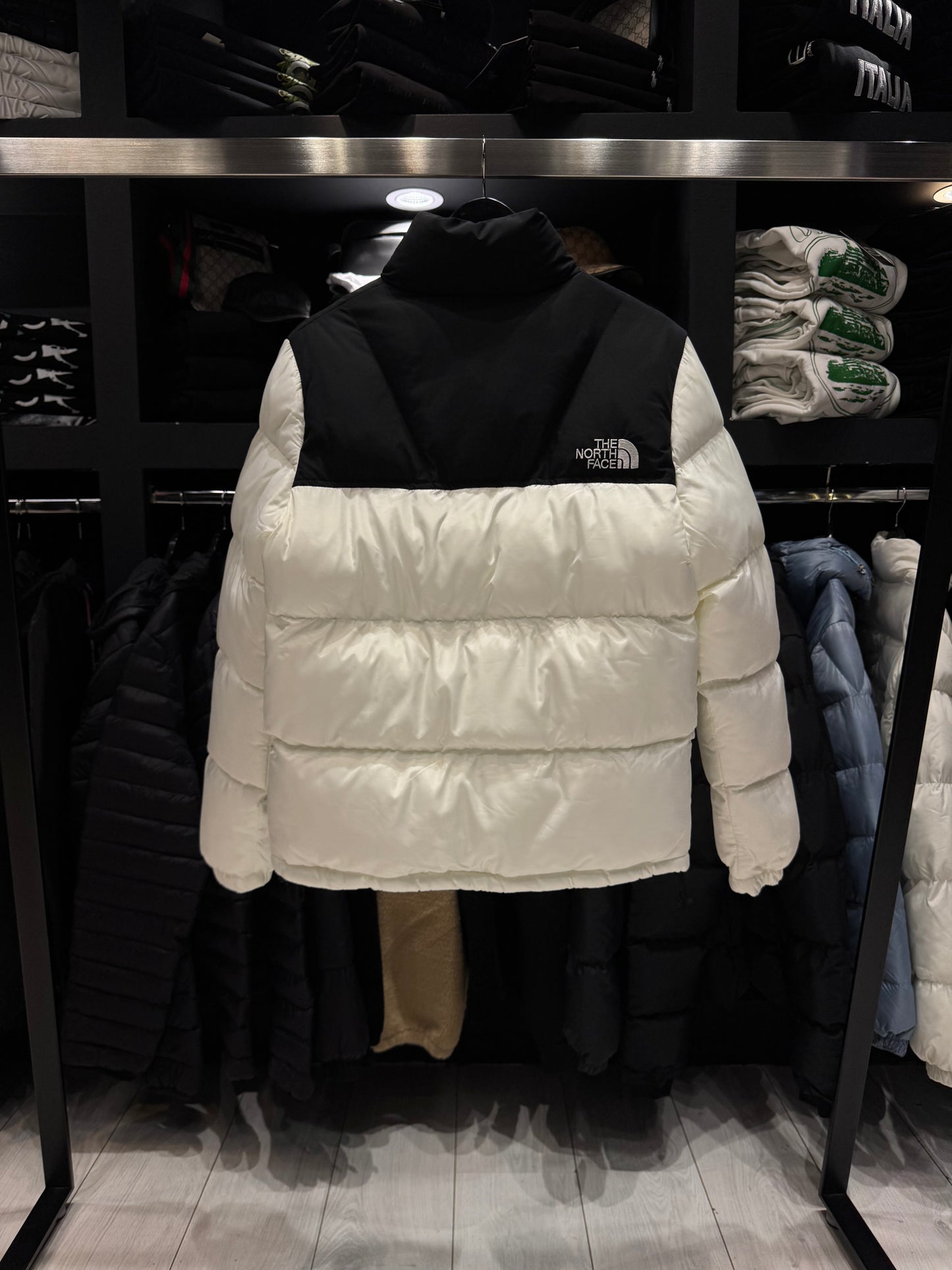 The North Face 700 Jacket Black x White / Μπουφάν Μαύρο x Λευκό