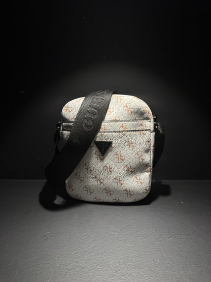 Guess Small Bag White / Τσαντάκι Λευκό