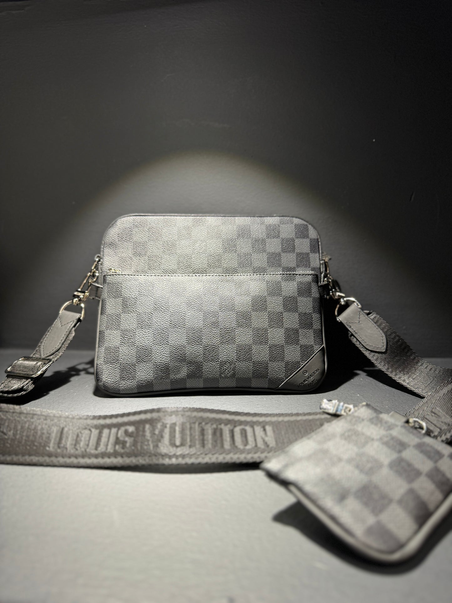 Louis Vuitton Trio Messenger Bag Grey x Black / Τσαντάκι Γκρι x Μαύρο