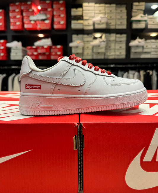 Air Force 1 x Supreme White