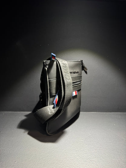 Tommy Hilfiger Leather Bag Black / Τσαντάκι Μαύρο