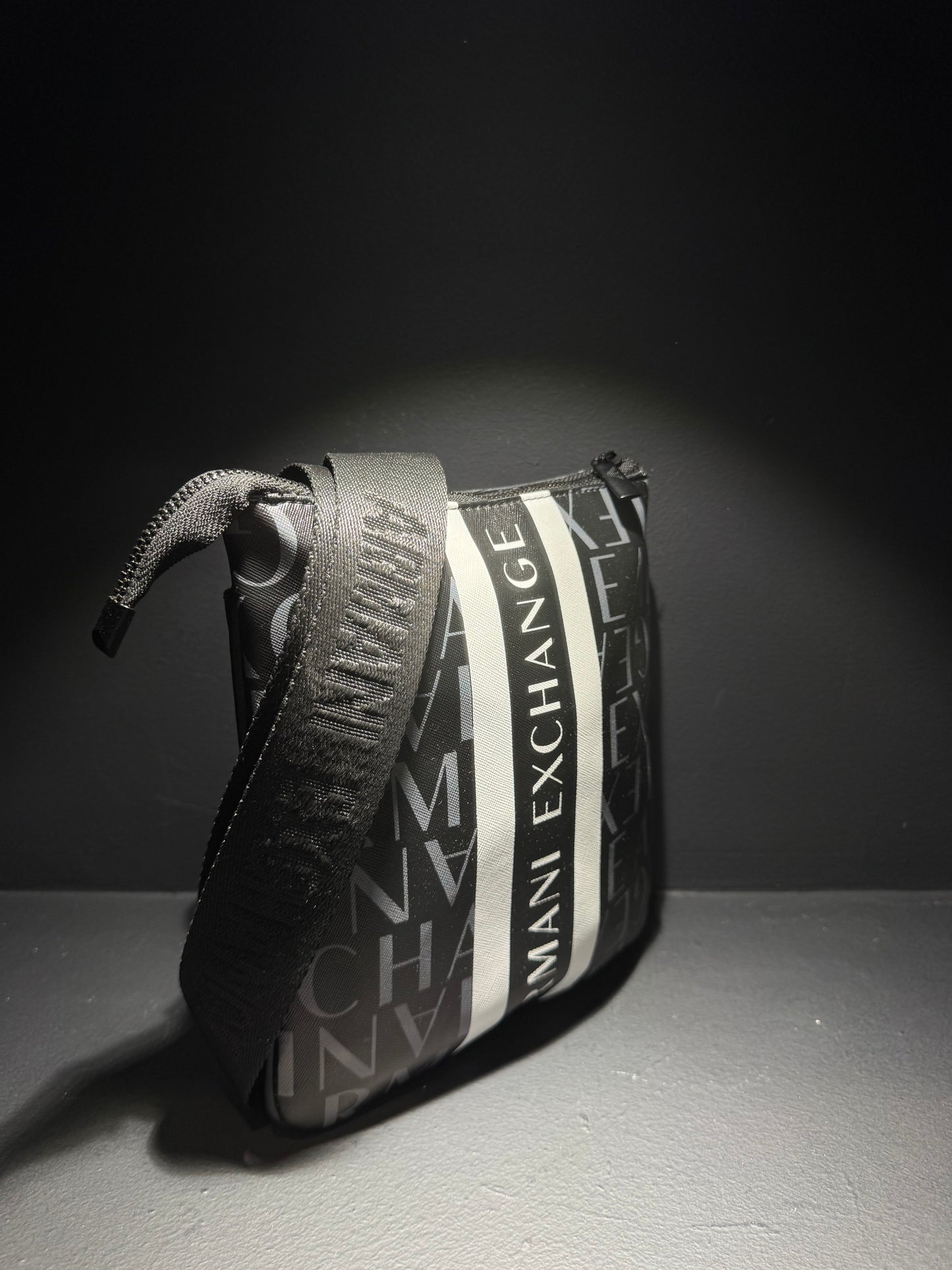 Armani Exchange Black Bag / Τσαντάκι Μαύρο