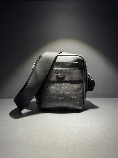 Emporio Armani Leather Messenger Bag Black Τσαντάκι Μαύρο