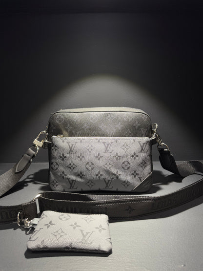 Louis Vuitton Trio Messenger Bag Black x Grey Τσαντάκι Μαύρο x Γκρι
