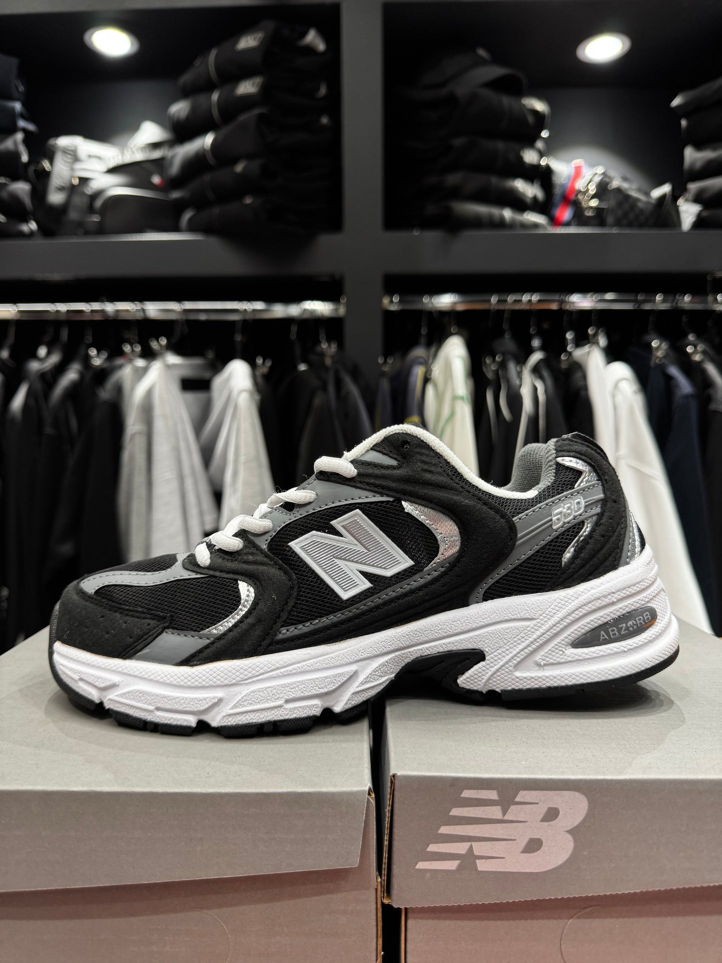 New Balance 530 Black/White Unisex