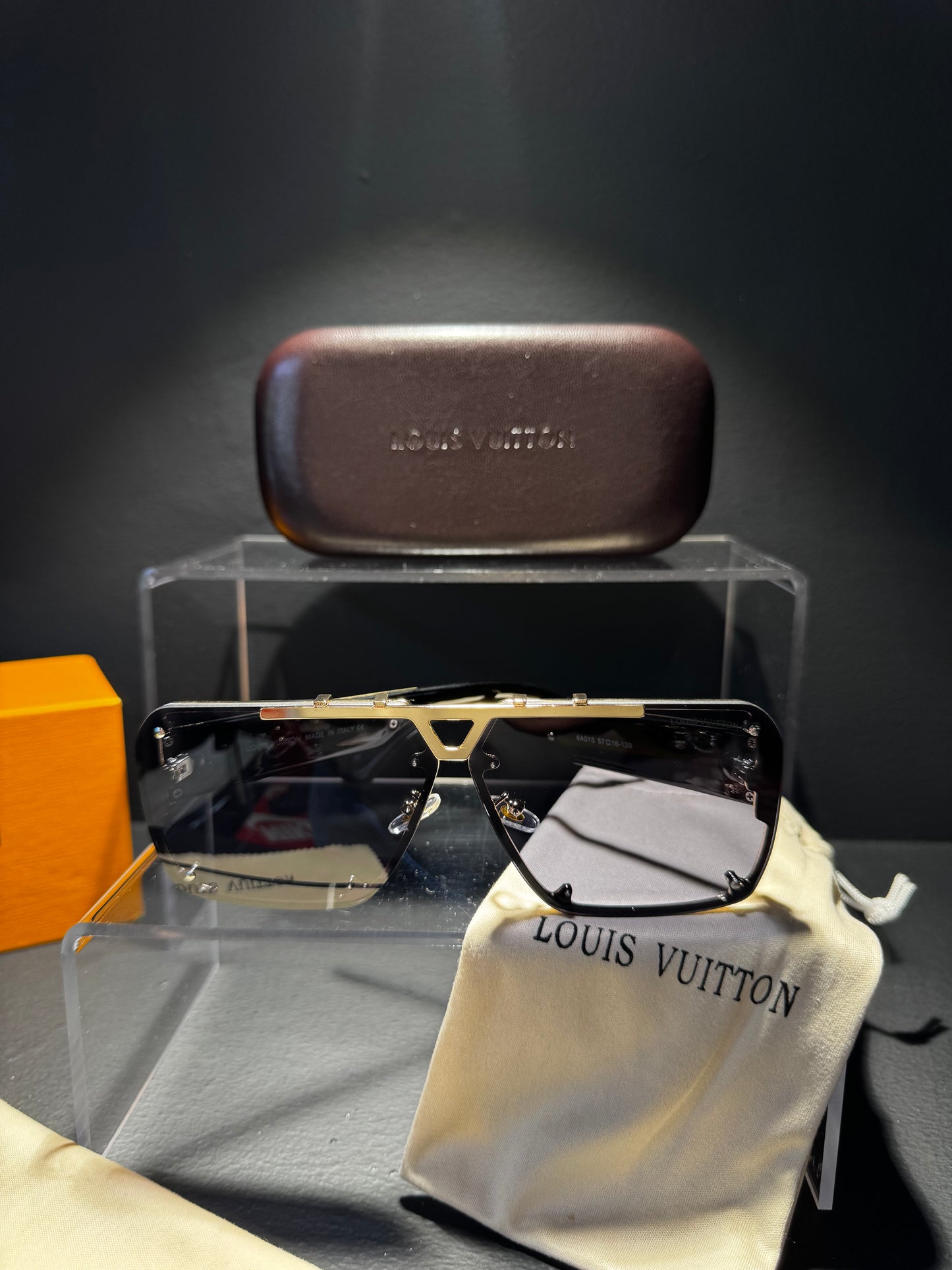 Louis Vuitton Sunglasses Black x Gold/Μαύρο x Χρυσό
