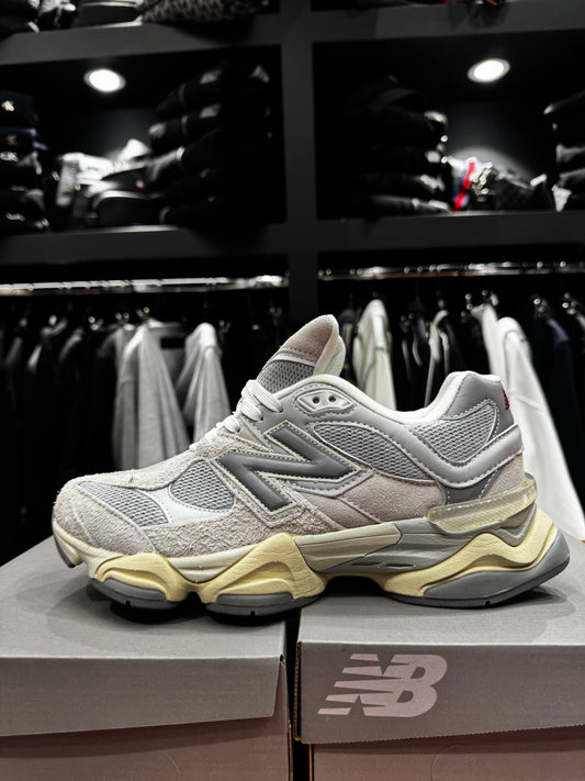 New Balance 9060 grey unisex