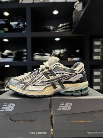 New Balance 1906A Silver/Ασημί
