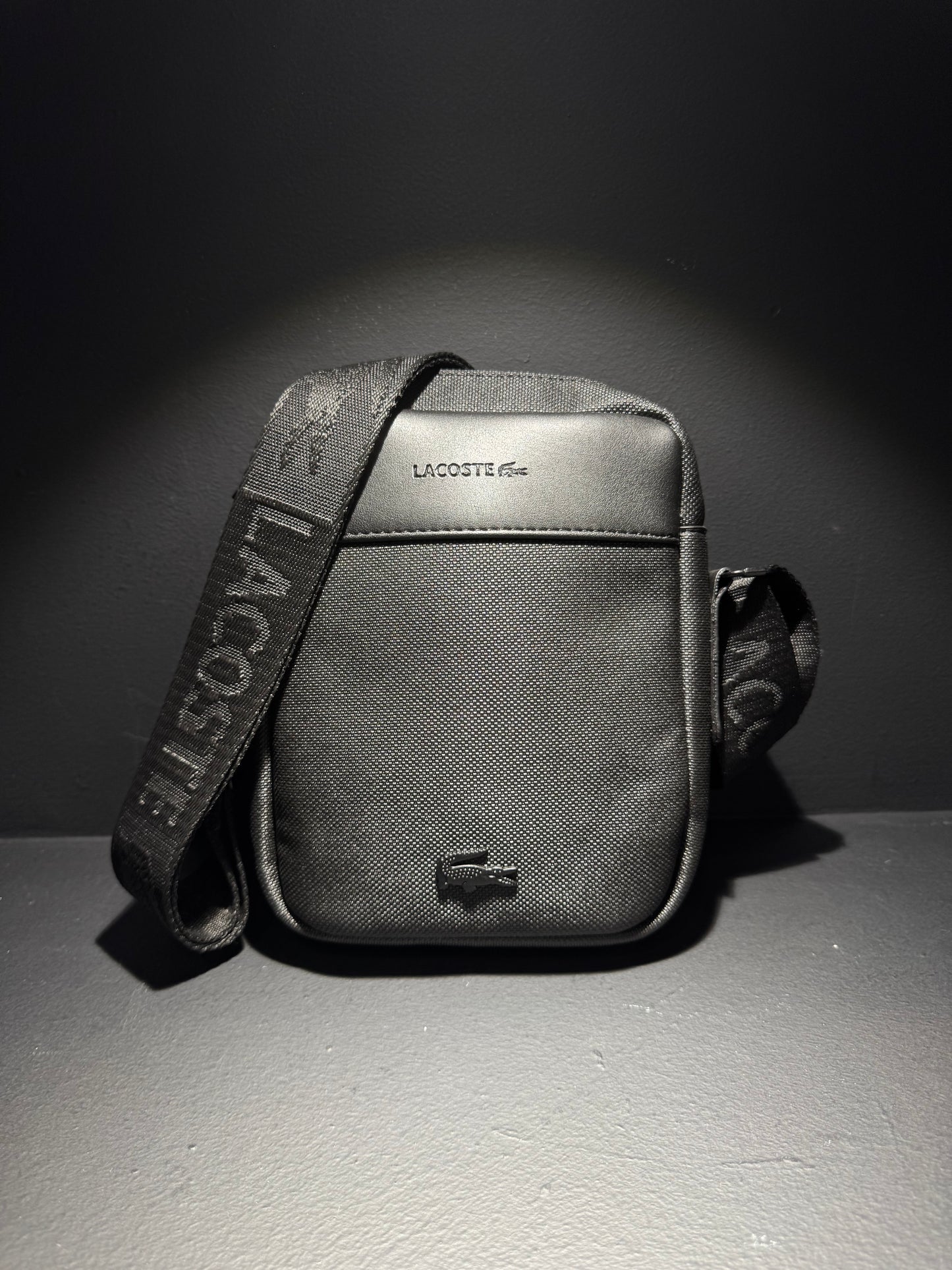 Lacoste Black Leather Bag / Τσαντάκι Μαύρο