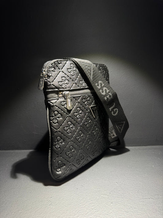 Guess 4G Black Leather Bag / Τσαντάκι Μαύρο
