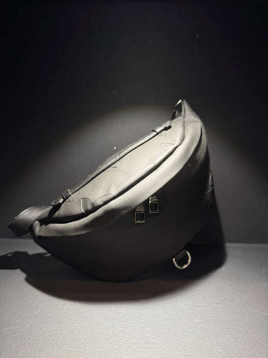 Louis Vuitton Leather Messenger Bag Black / Τσαντάκι Μέσης Μαύρο