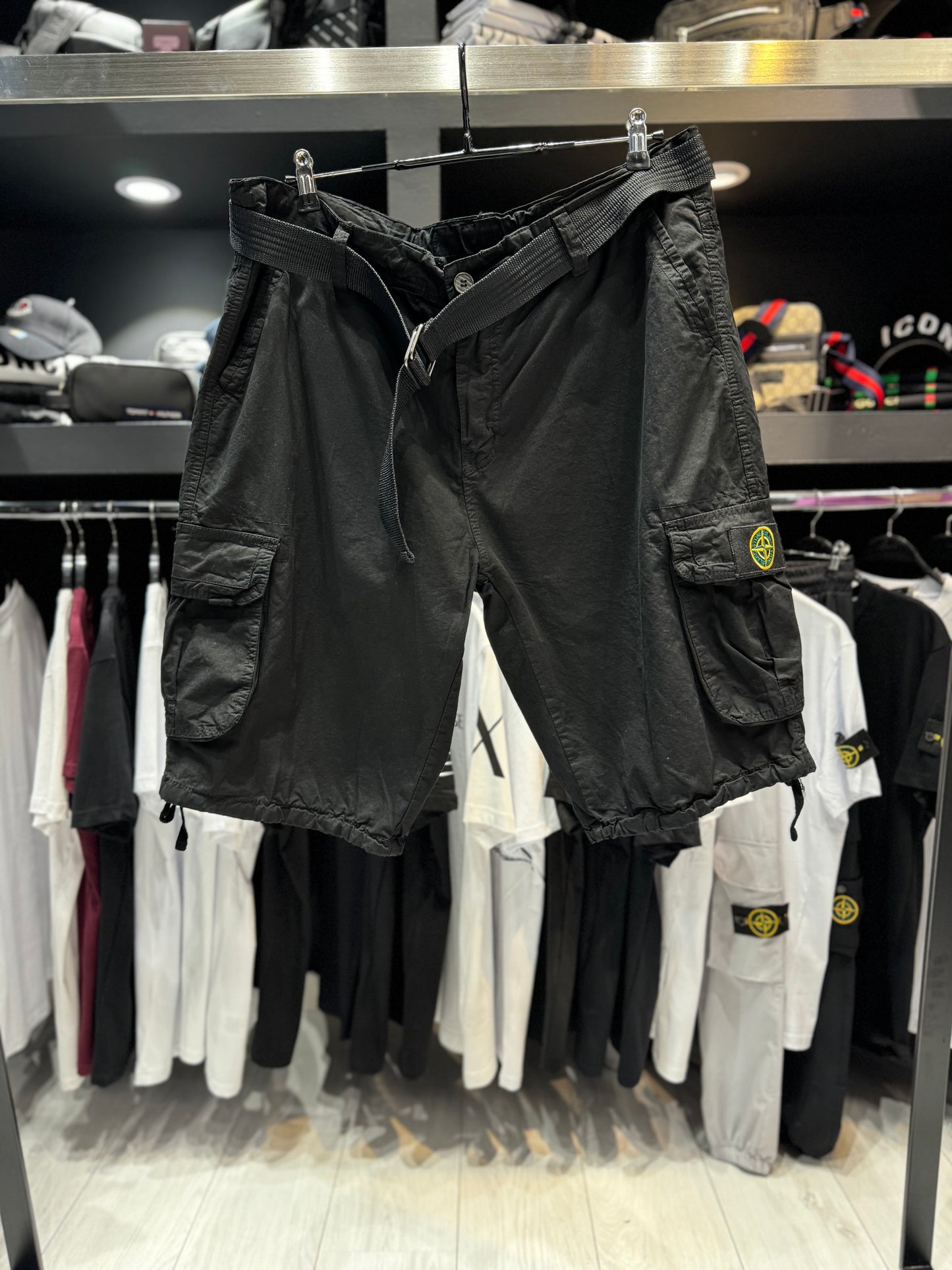 Stone Island Cargo Shorts Oversize / Βερμούδα Καργκο Μαύρη