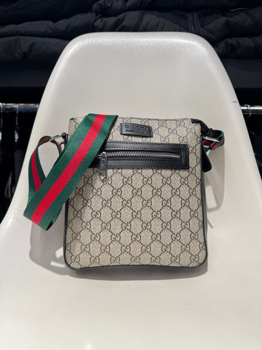 Gucci Τσαντάκι Μπεζ