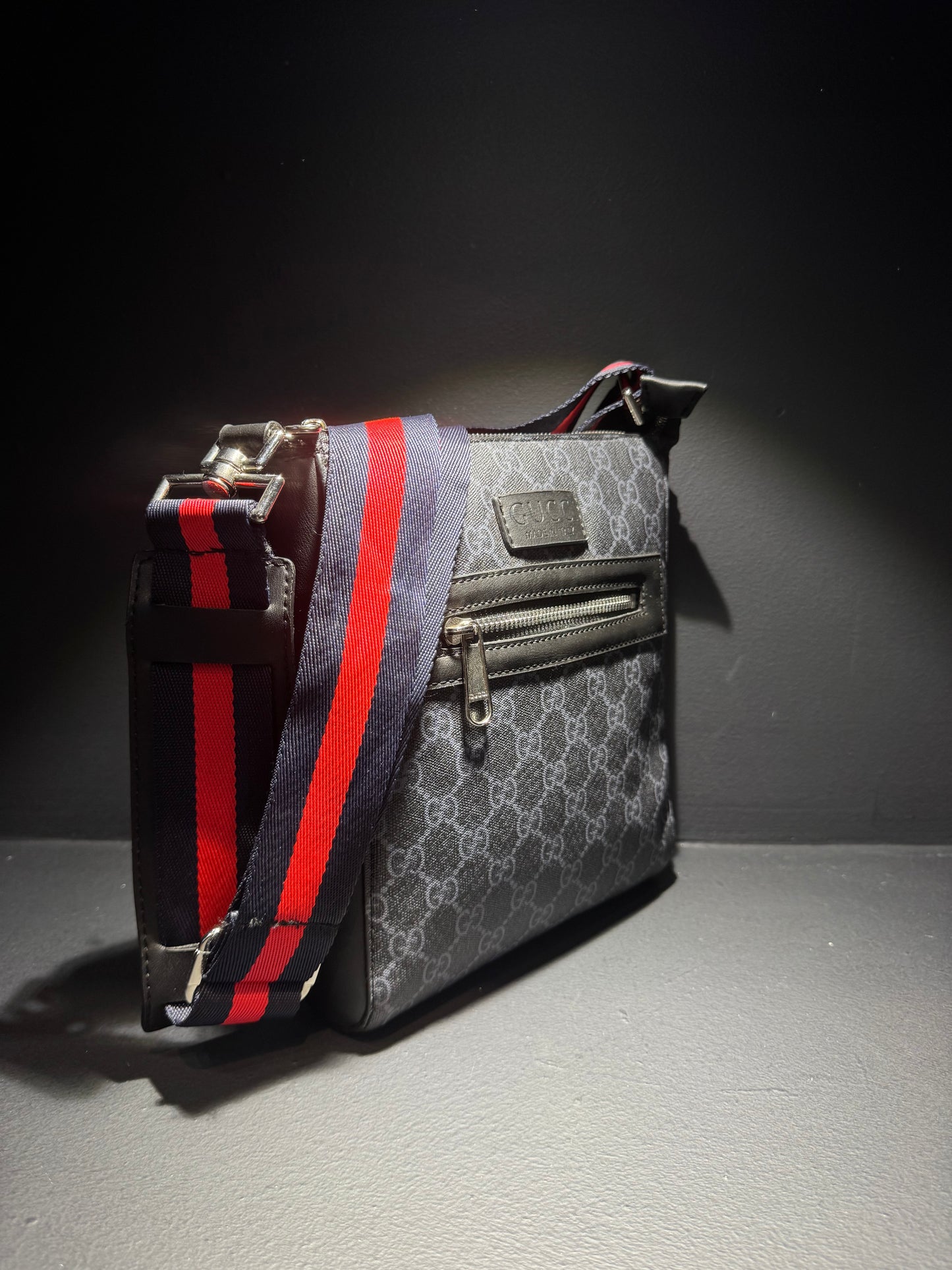 Gucci Black x Grey Bag / Τσαντάκι Μαύρο x Γκρι