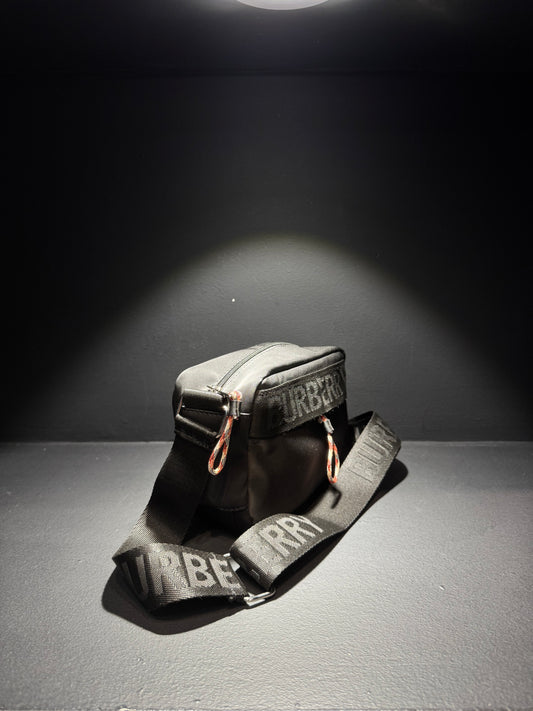 Burberry Re-Nylon Bag Black / Τσαντάκι Μαύρο